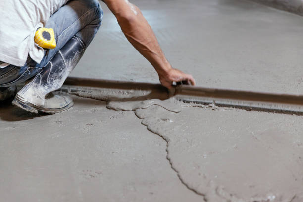 Best Concrete Pool Decks in Central City, IL